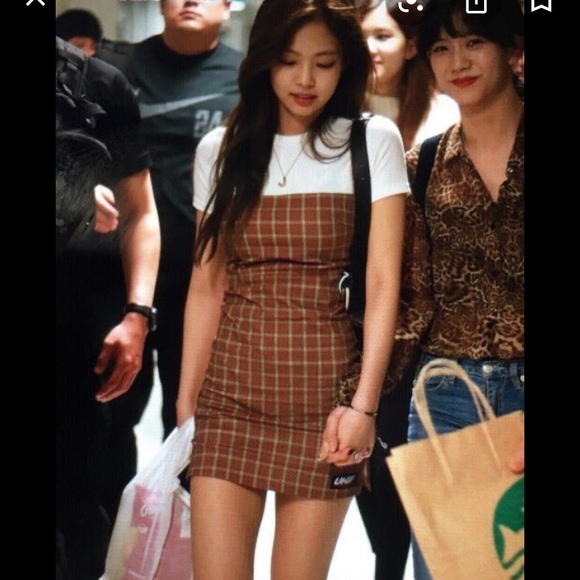 UNIF Dresses & Skirts - UNIF o-ren plaid mini dress